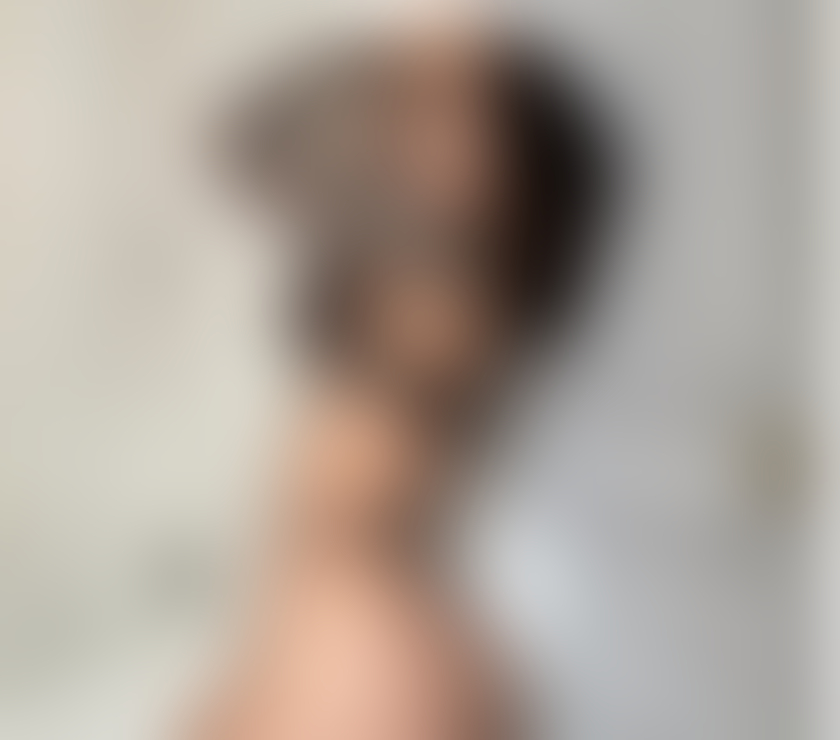 Escorts West Midlands Birmingham - Photos for Chloe First Day 🤩😋😮💨